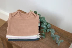 Baby Body Kurzarm - gerippt, Milky