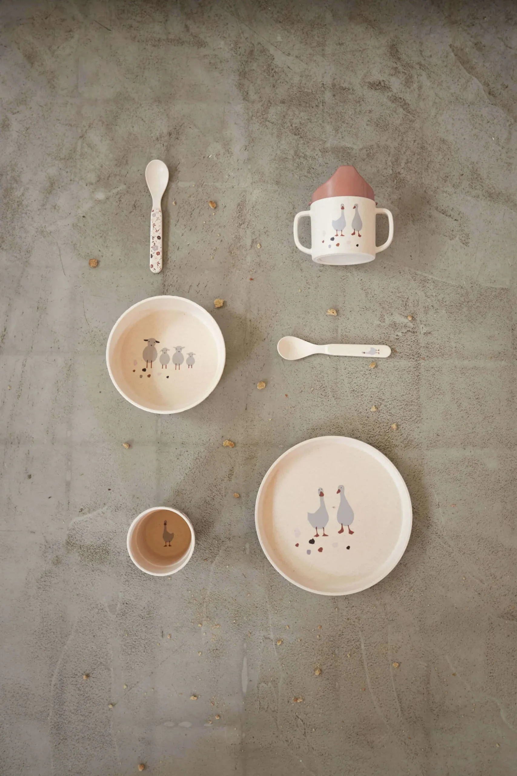 Kindergeschirr Set (Teller - Schüssel - Becher - Löffel) - Tiny Farmer Schaf & Gans, Beige
