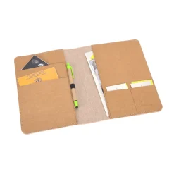 Mutterpasshülle - Dokumentenmappe Herz im Glück Limited Edition, Felt Sand